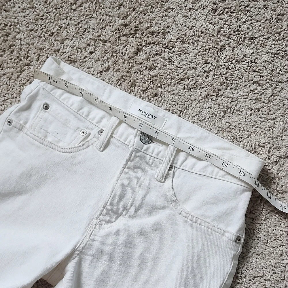 Moussy vintage white denim shorts